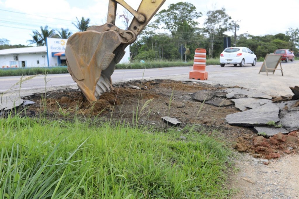 Obras iniciam nas ruas do bairro Reta