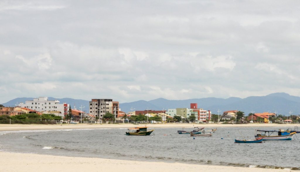 Águas de São Francisco do Sul  orienta: é hora de preparar a casa para a chegada do verão