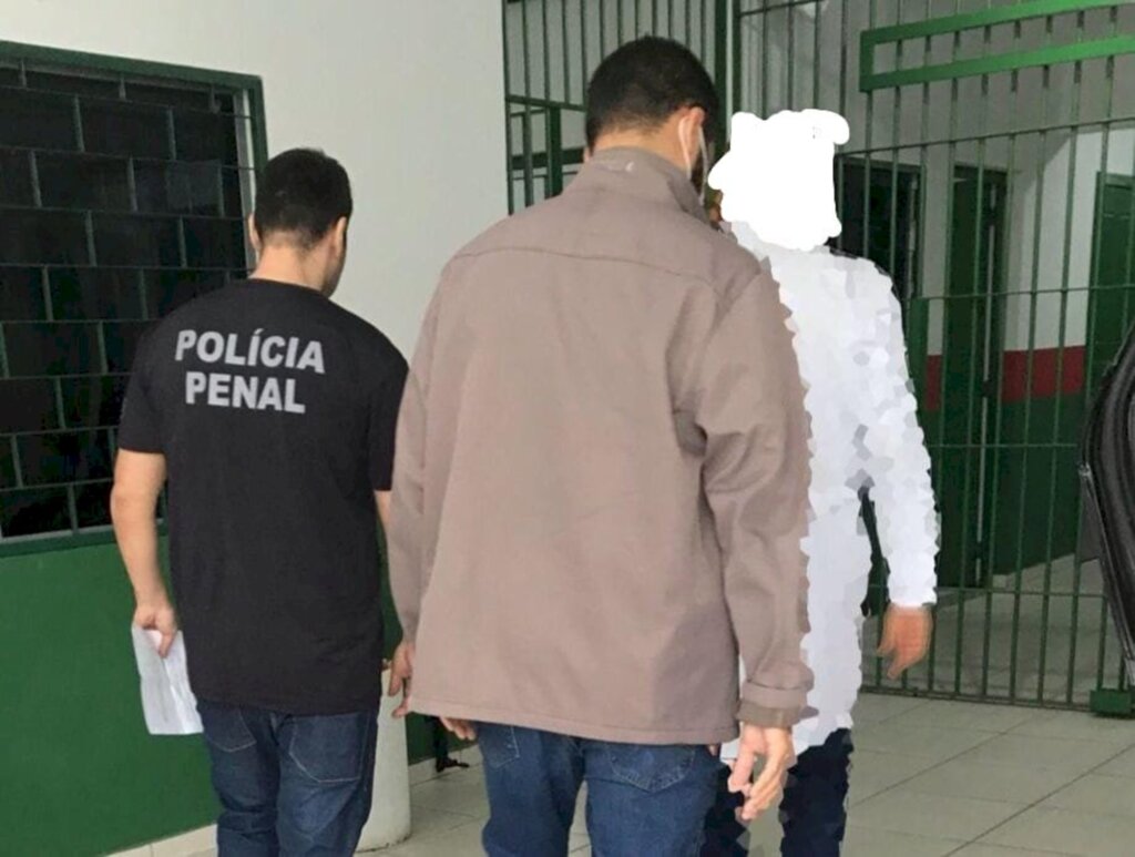 Polícia Civil de Joinville prende médico indiciado por estupro