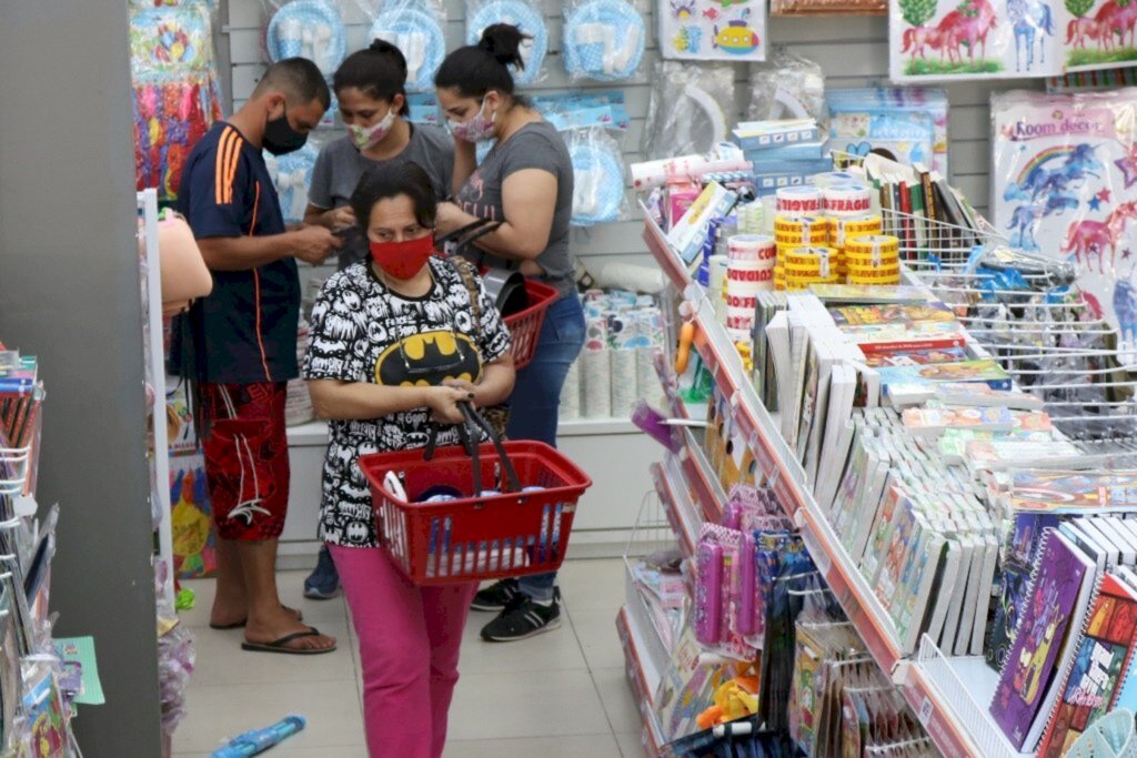 Semana do Brasil anima comerciantes de SC