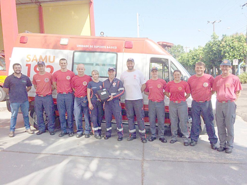 Equipamento é entregue aos bombeiros