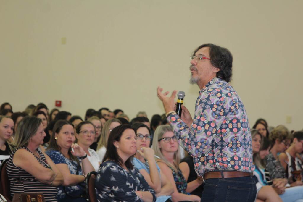 Palestra abre ano letivo em Maravilha