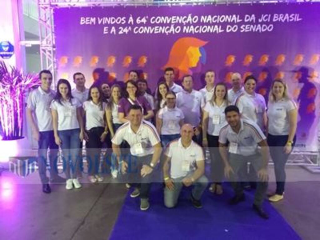 Maravilhenses participam de convenção em Chapecó