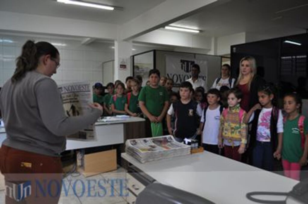 Alunos de Iraceminha visitaram o Jornal Novoeste