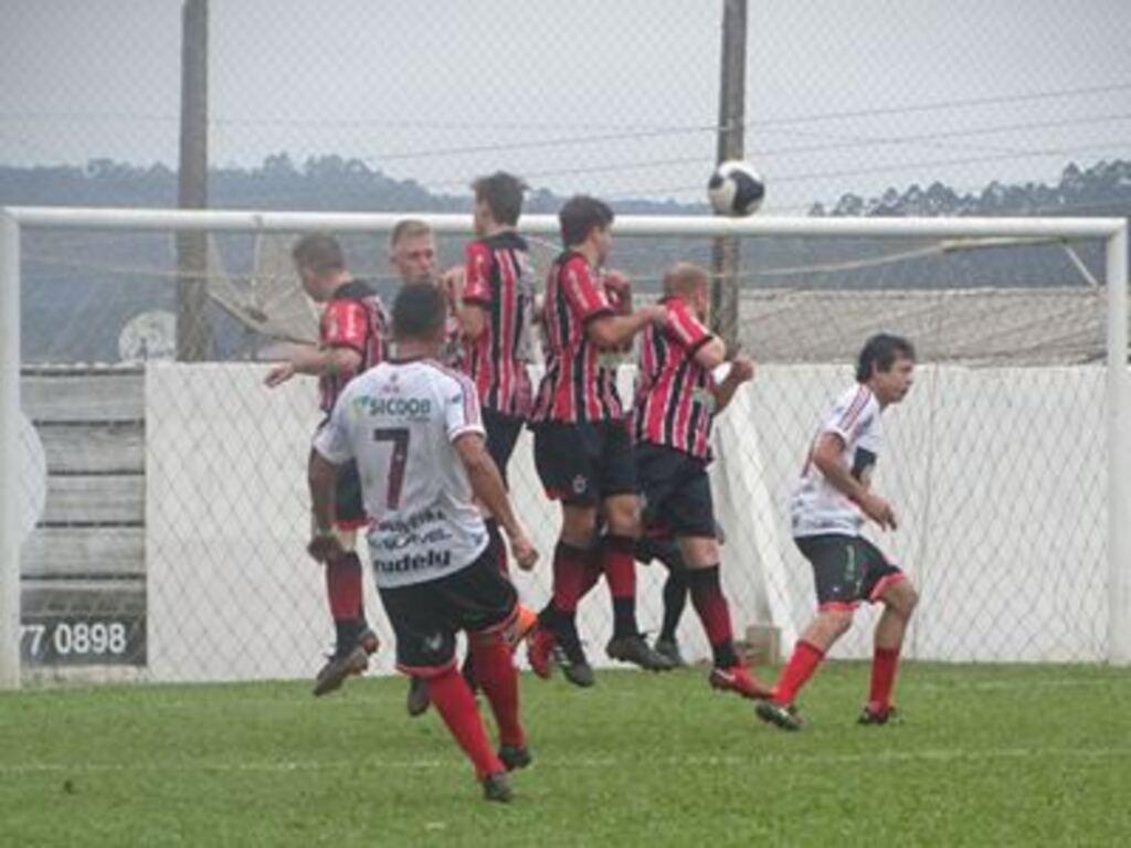 CRM de Maravilha vence e lidera a chave D