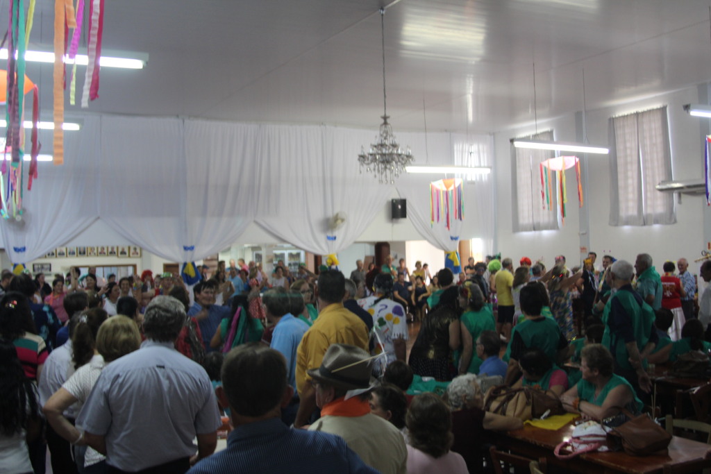 Terça-feira foi de folia em Maravilha