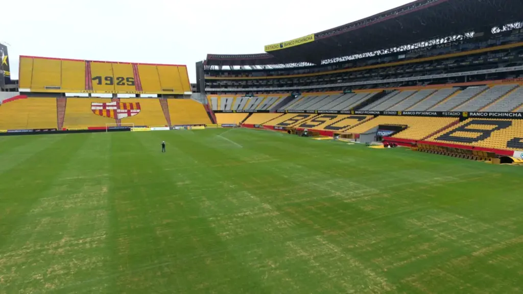  - Estádio Monumental de Guayaquil receberá a grande final entre Flamengo e Athletico — Foto: Getty Image