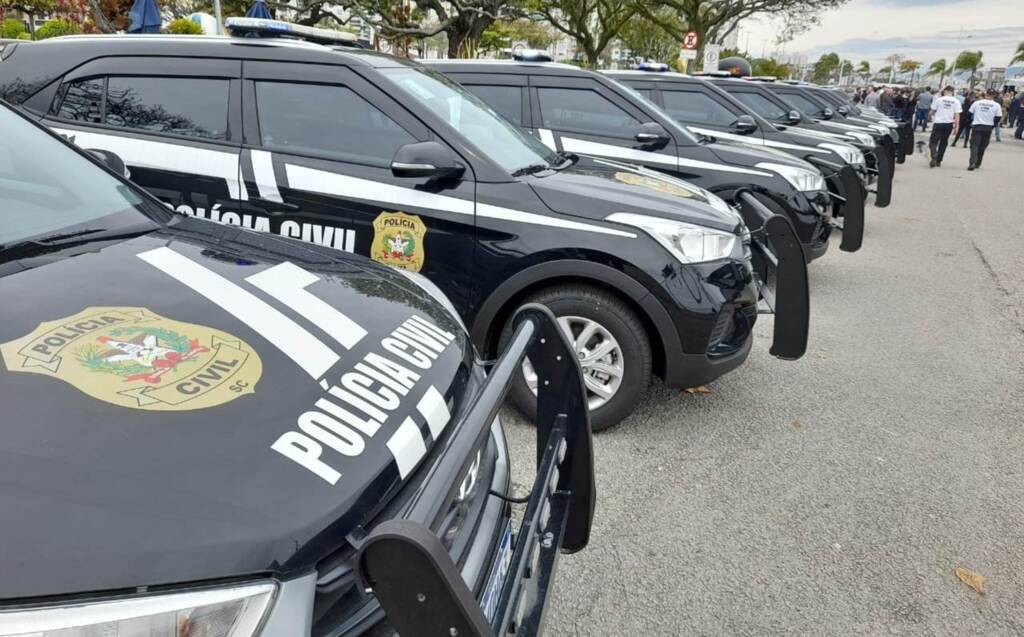 Polícia Civil de Santa Catarina recebe 46 novas viaturas