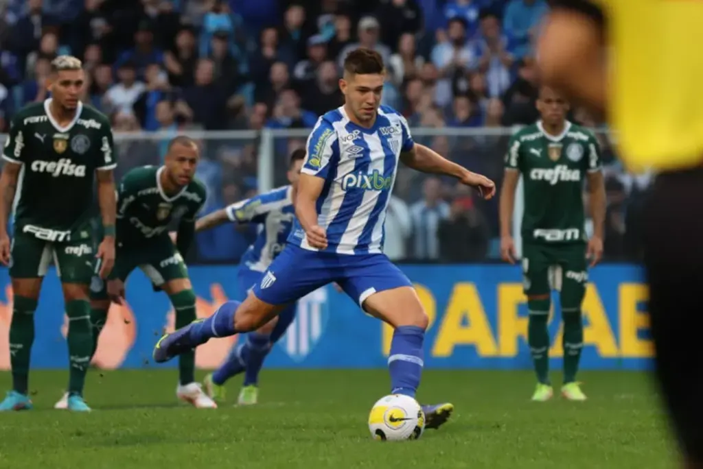  - Bissoli tem 13 gols na Série A pelo Avaí — Foto: Fabiano Rateke/ Avaí F.C.