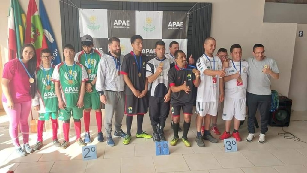 APAE de Bocaina do Sul foi vice-campeã em Bom Retiro