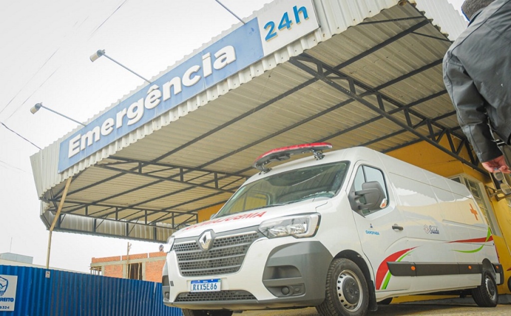 Prefeitura de Garopaba apresenta nova ambulância para atender pacientes de urgência e emergência