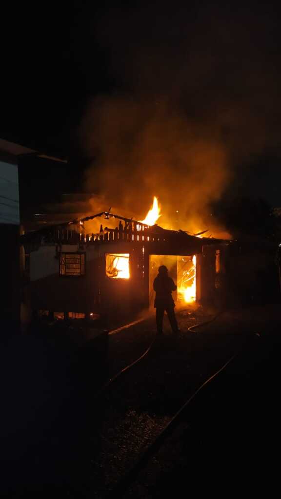 Incêndio em residência