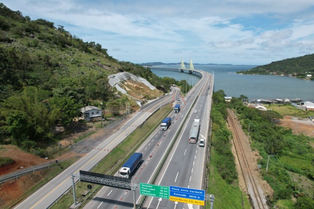 Divulgação CCR - Via Costeira - Confira atualizações sobre o desvio na Ponte Anita