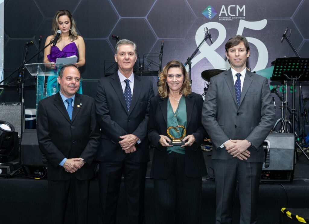 Imprensa recebe homenagem da ACM pelo trabalho na pandemia