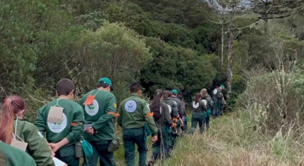 Polícia Militar Ambiental promove acampamento dos Protetores Ambientais