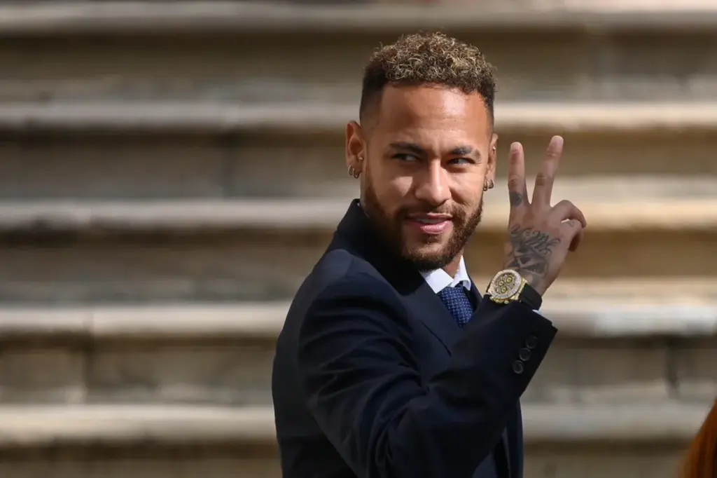  - Neymar prestou depoimento nesta terça-feira — Foto: AFP