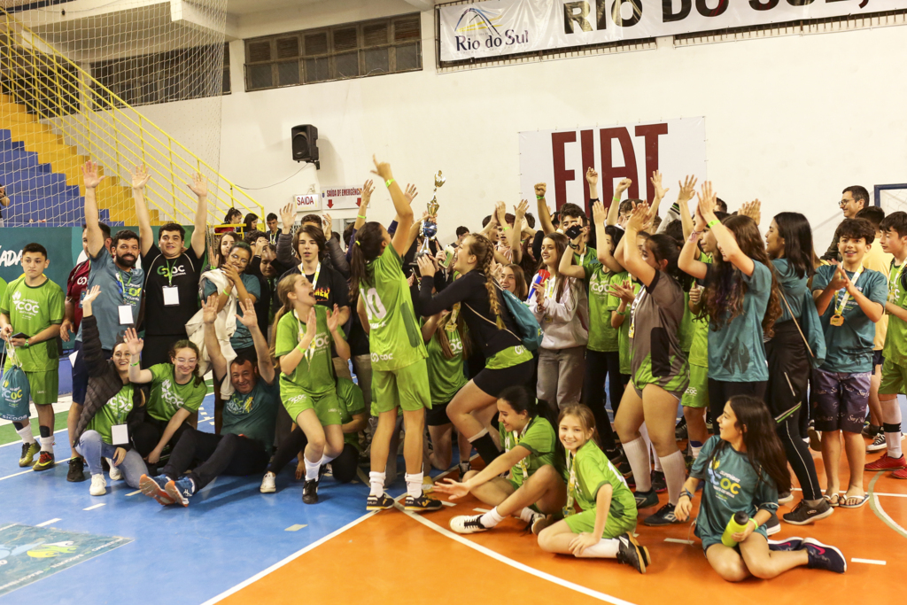Lages participa da primeira edição das Olimpíadas das Escolas COC de Santa Catarina e conquista excelentes resultados