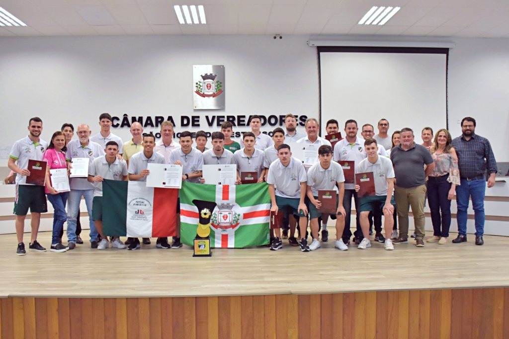 Vereadores prestam homenagem ao Joni Gool/São Miguel Futsal por conquista nacional