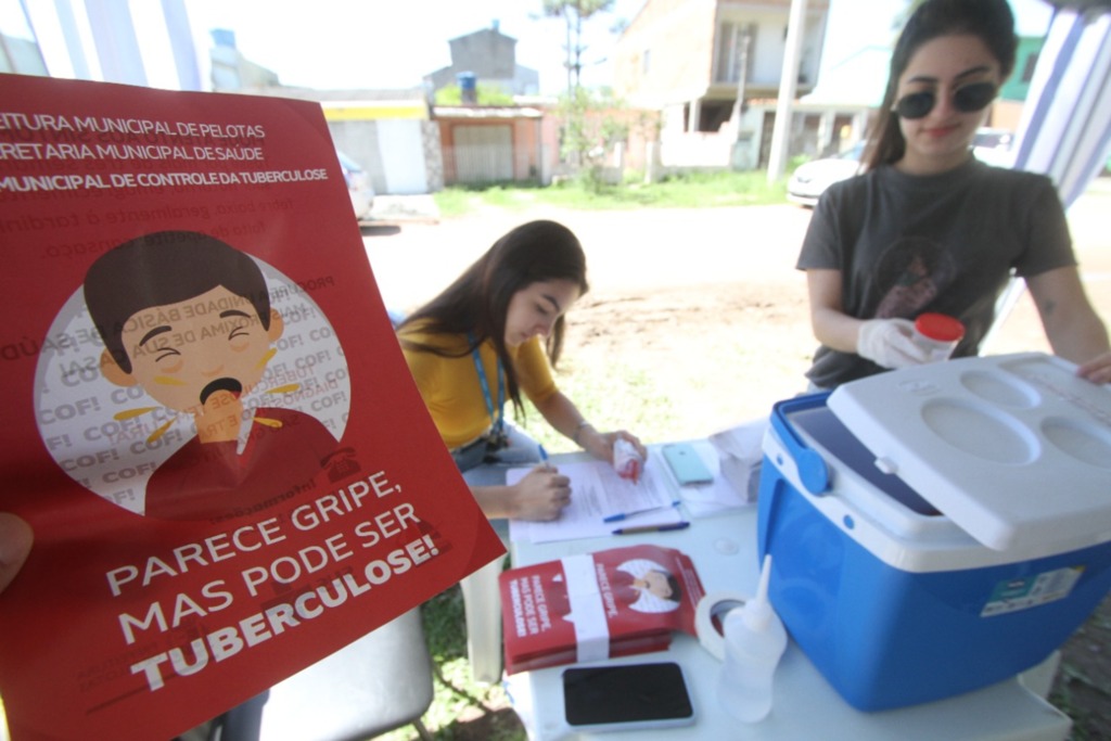 Foto: Jô Folha - DP - Mutirão passou por diversos bairros da cidade