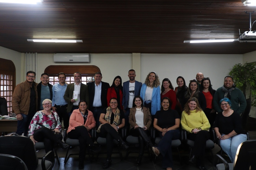 Nos olhos do mundo: Garopaba apresenta atrativos turísticos em feira internacional