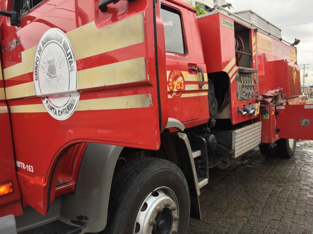 (Foto Otaviano Carvalho) - Padaria sofre princípio de incêndio na Vila Nova