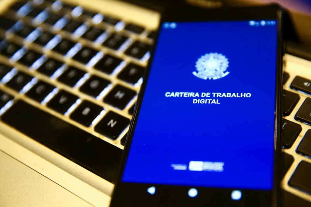 Pelotas termina julho com saldo negativo de empregos