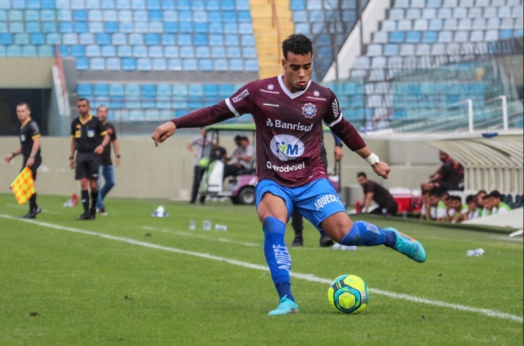 (Foto: Vitor Soccol - S.E.R. Caxias) - Jogador enfrentou o próprio Rubro-Negro no Gauchão deste ano