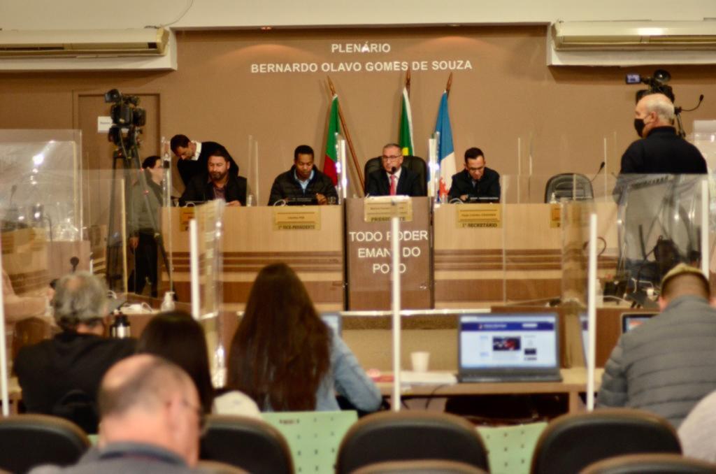 Reajuste salarial dos municipários está na Câmara