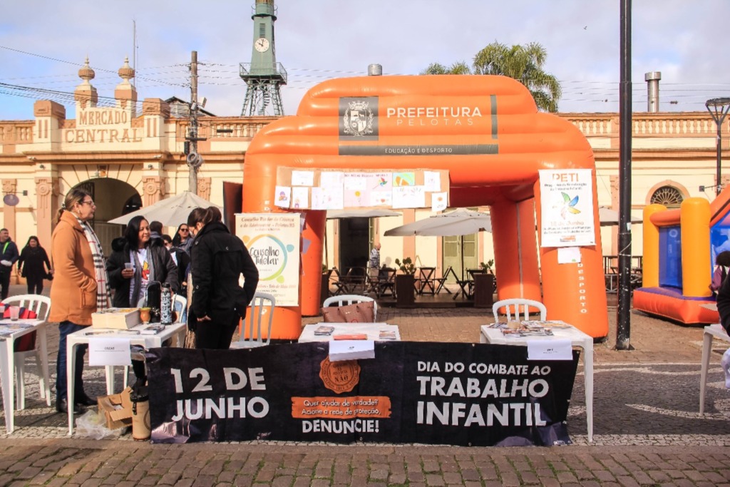 Dia do Combate ao Trabalho Infantil é celebrado no Mercado Central