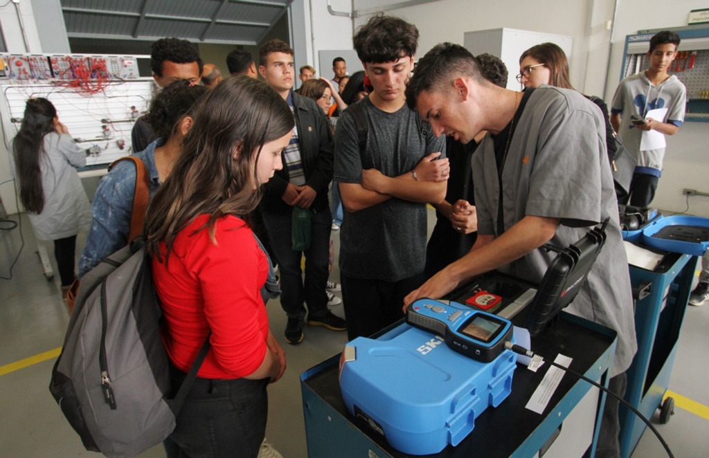 Foto: Carlos Queiroz/DP - Visitantes podem se candidatar a uma vaga nos cursos oferecidos