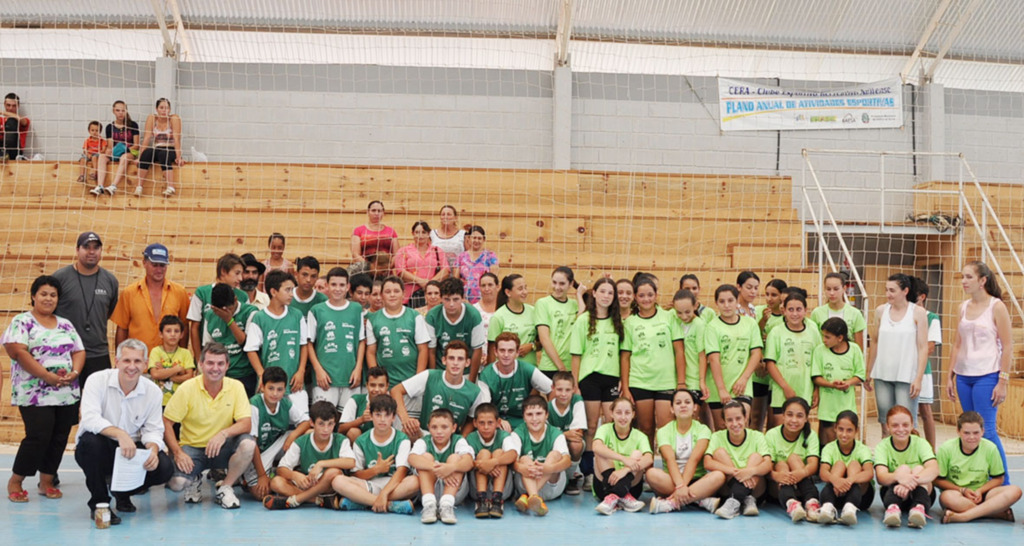 Renovado o projeto Escola de Futsal e Voleibol em Pinhal da Serra