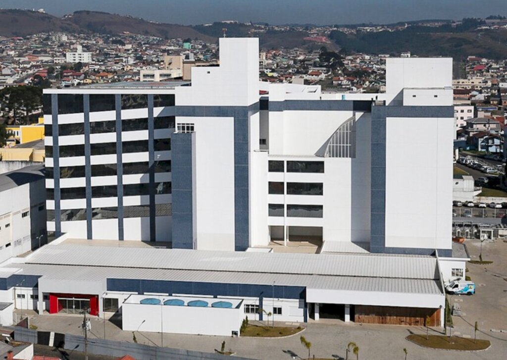 Bate na trave a vacina Sputnik V