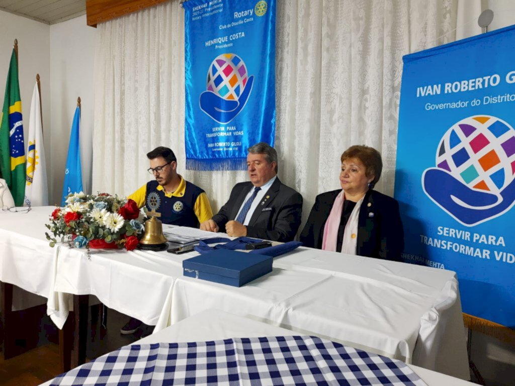 Rotary Club de Otacílio Costa recebe visita do governador do distrito