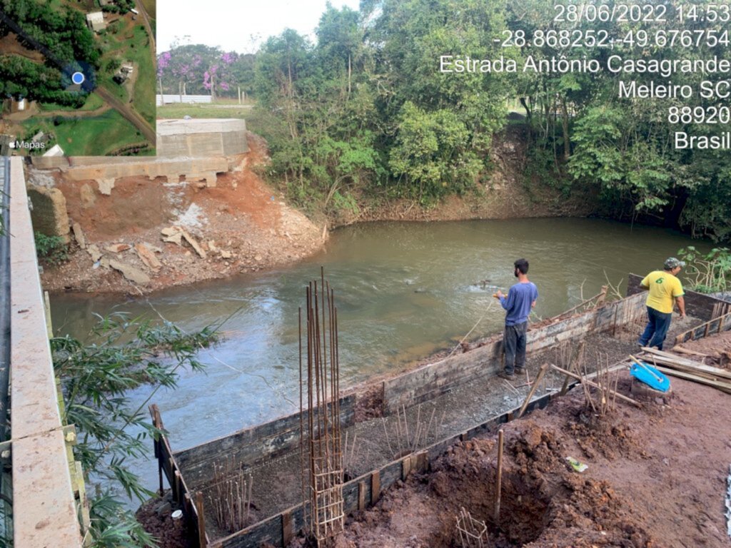 EMPRESA ANUNCIA CONCLUSÃO DA PONTE ENTRE MELEIRO E TURVO EM 30 DIAS