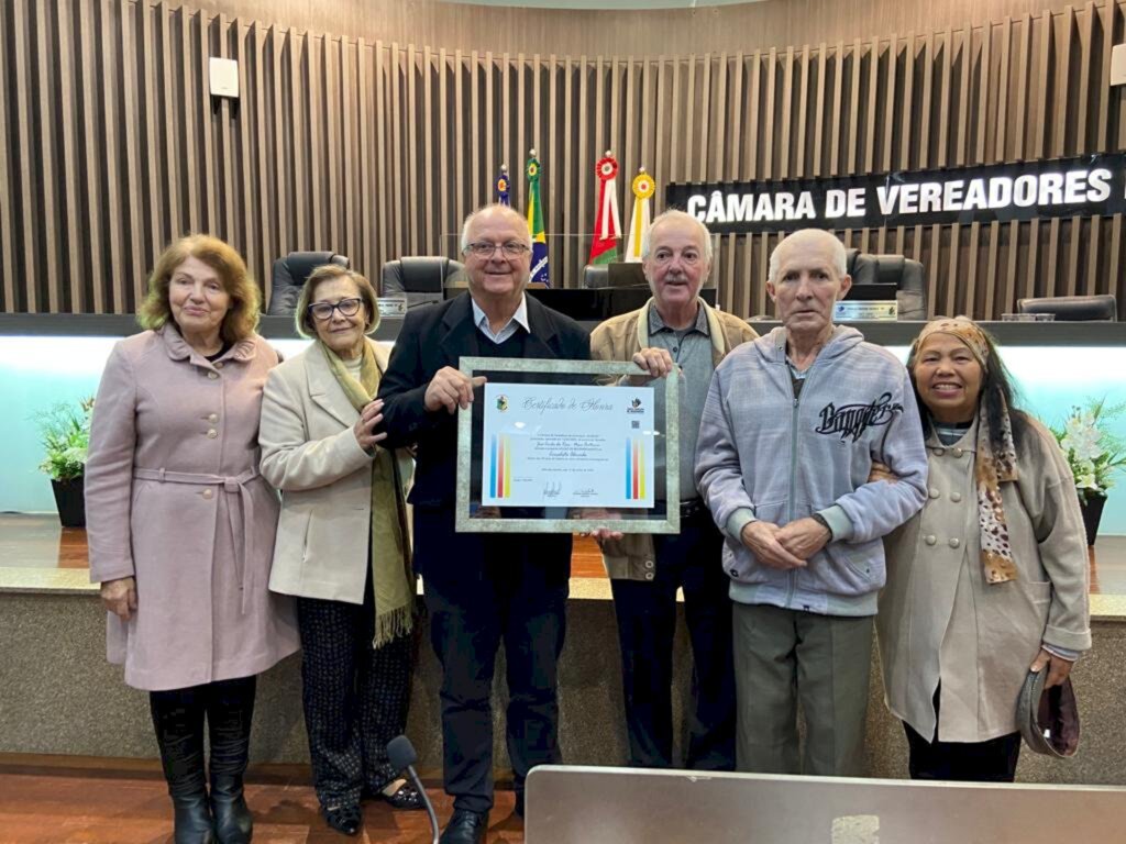 Cerealista Almeida completa 50 anos com reconhecimento dos vereadores de Araranguá