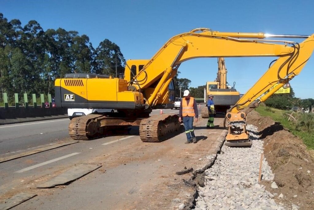 CCR ViaCosteira realiza obras de melhoria em acessos na BR-101 Sul/SC