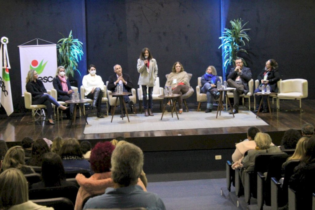 EQUIPE DO CAPS PARTICIPA DE CONFERÊNCIA