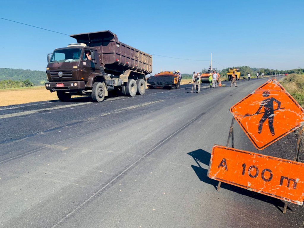 Administração de Maracajá retoma obras da Rodovia Estadual Jacob Westrup