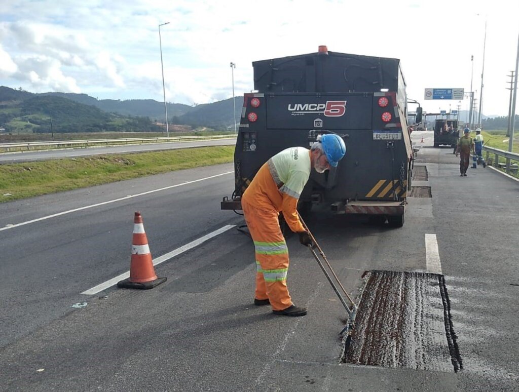 CCR ViaCosteira informa cronograma semanal de obras na BR-101 Sul