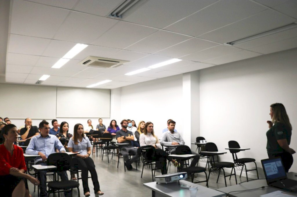 Empresas apresentam cases socioambientais em encontro do Núcleo de Meio Ambiente