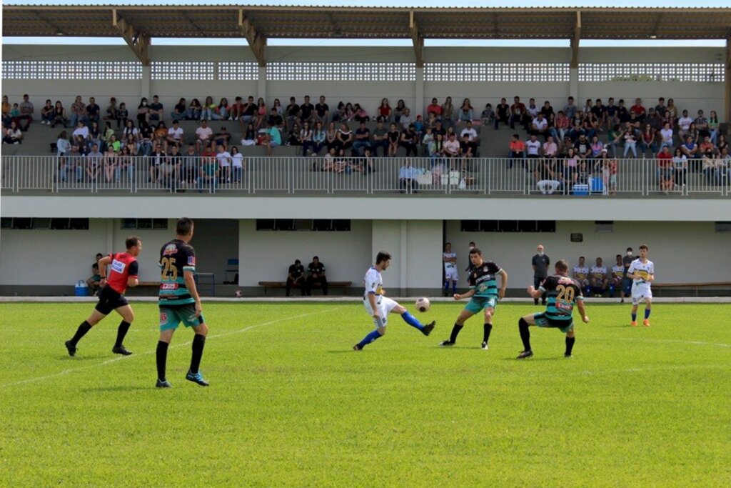 Municipal de Futebol de Jacinto já tem data para a bola rolar