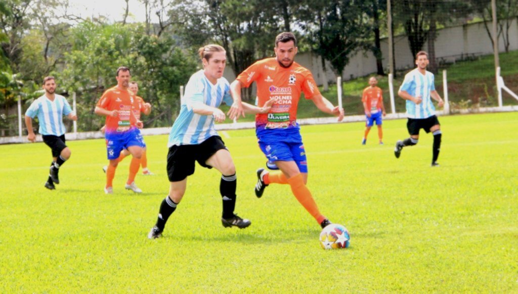 Espigão Grande e Real Maracá vencem na abertura do Campeonato Municipal de Maracajá