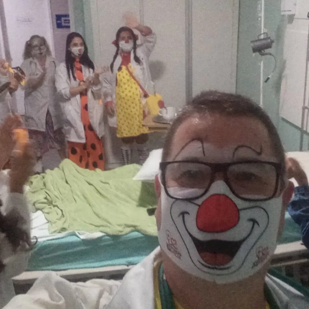 'Doutores da Vida' celebra a reabertura das visitas aos hospitais