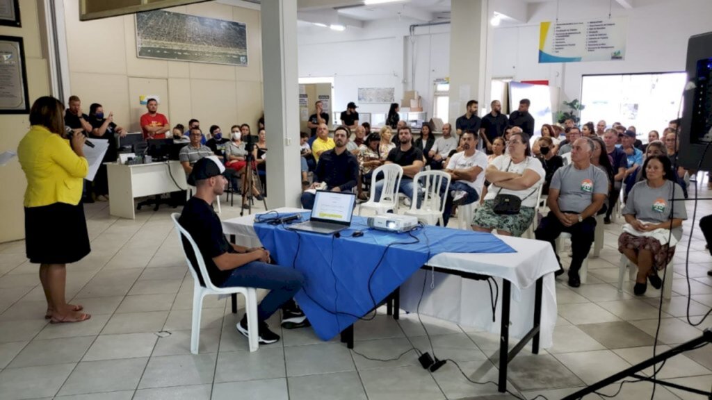 Município realiza audiência pública sobre propostas de alterações para o Plano Diretor e delimitação e nomenclatura dos bairros