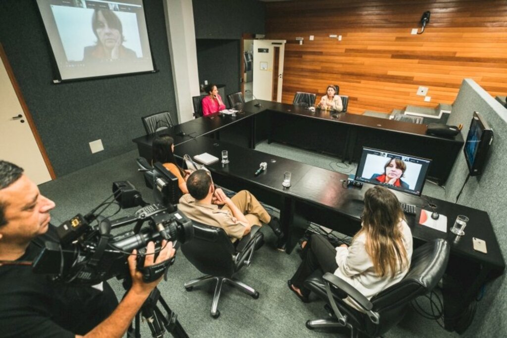 GT discute evasão escolar e promove cursos para conselheiros tutelares