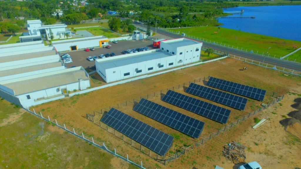 Educação sustentável: empresa de franquias de cursos profissionalizantes de Araranguá inaugura uma das maiores usinas solares da região