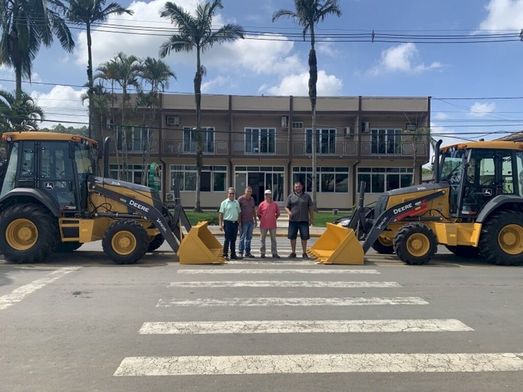 Prefeitura de Maracajá investe na renovação de seu pátio de máquinas