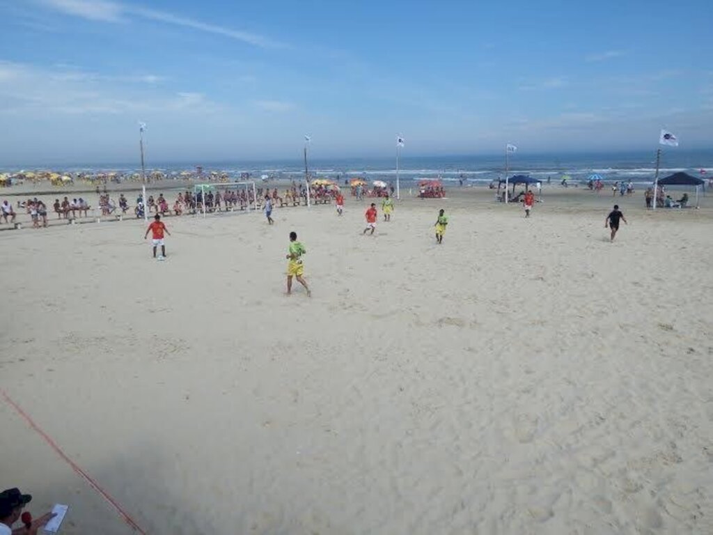 Sábado tem final do Campeonato de Futebol de Areia em Balneário Arroio do Silva