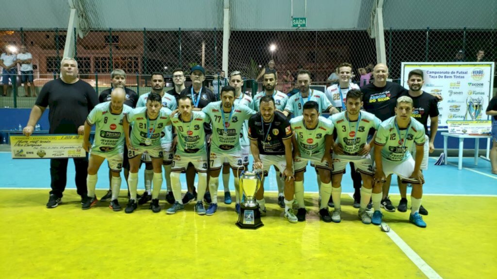 Equipe do Ermo é a grande campeã do Campeonato de Futsal Verão 2022