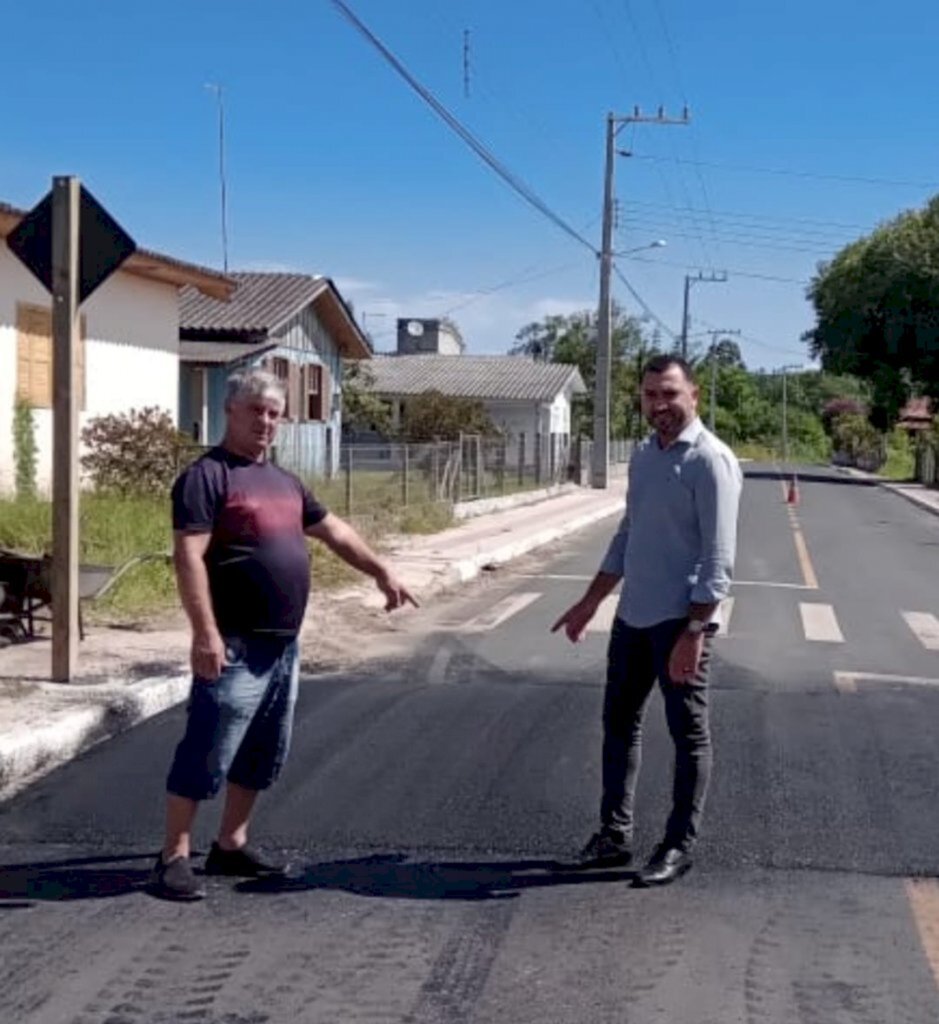 Rua nova até o Rio novo com pavimentação completa